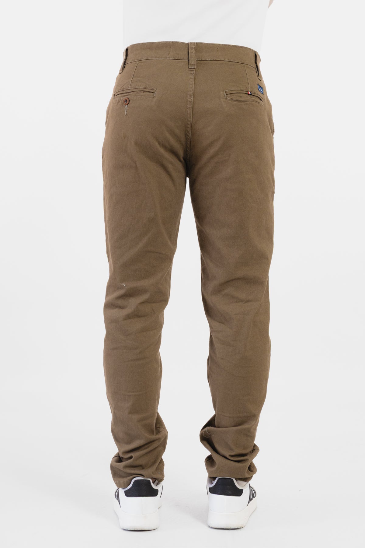 Kaki oscuro