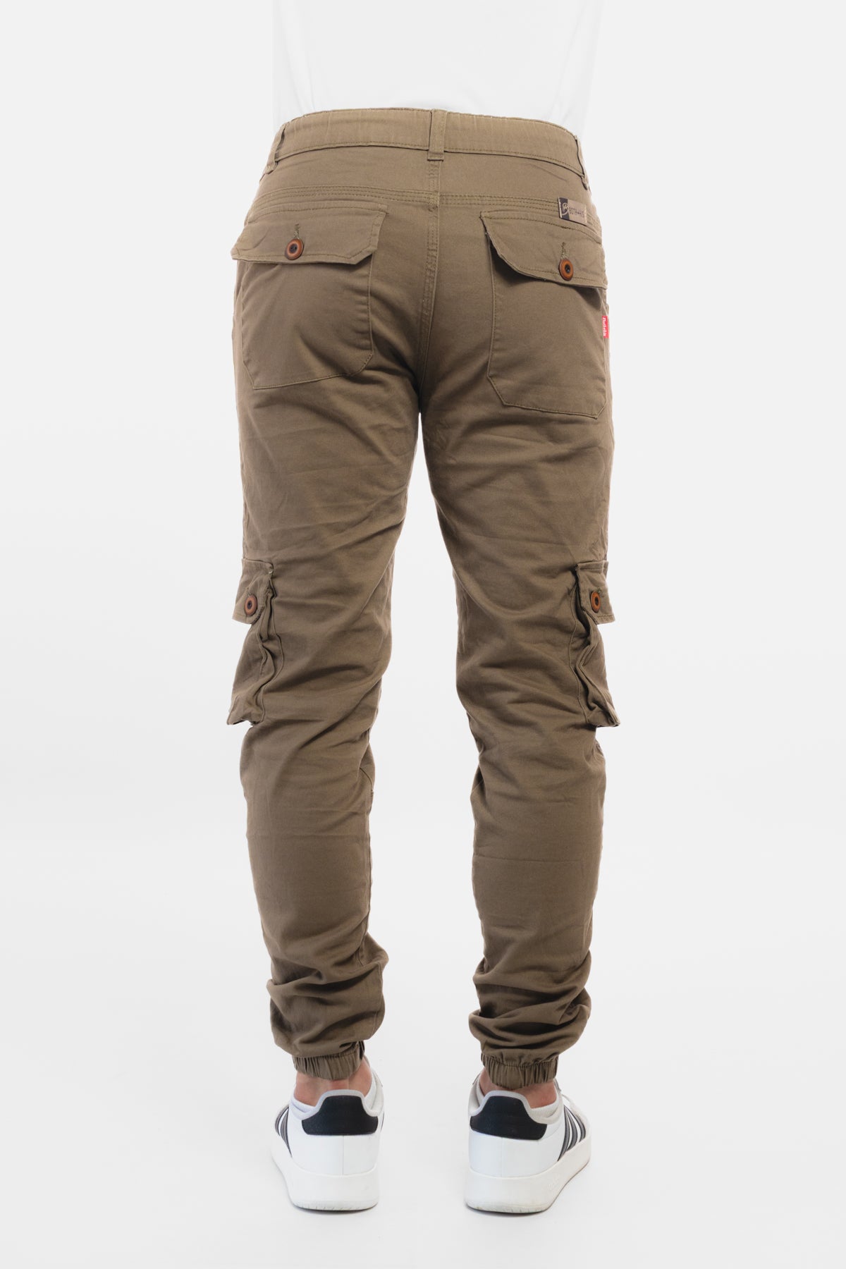 Kaki oscuro