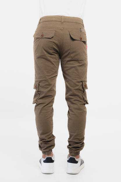 Kaki oscuro