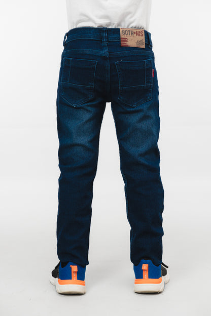 Azul oscuro