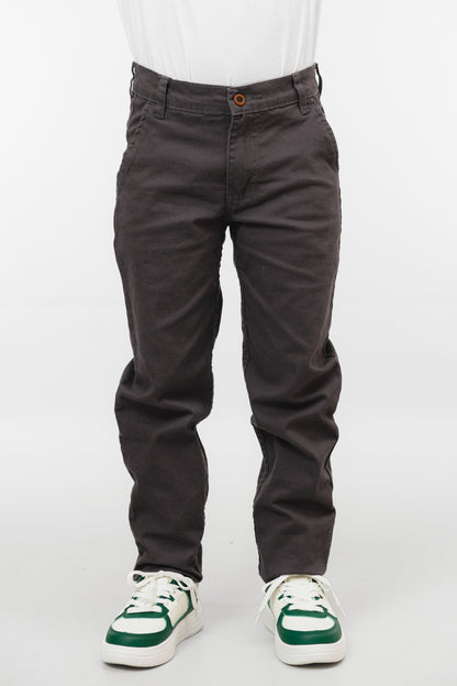 Gris oscuro