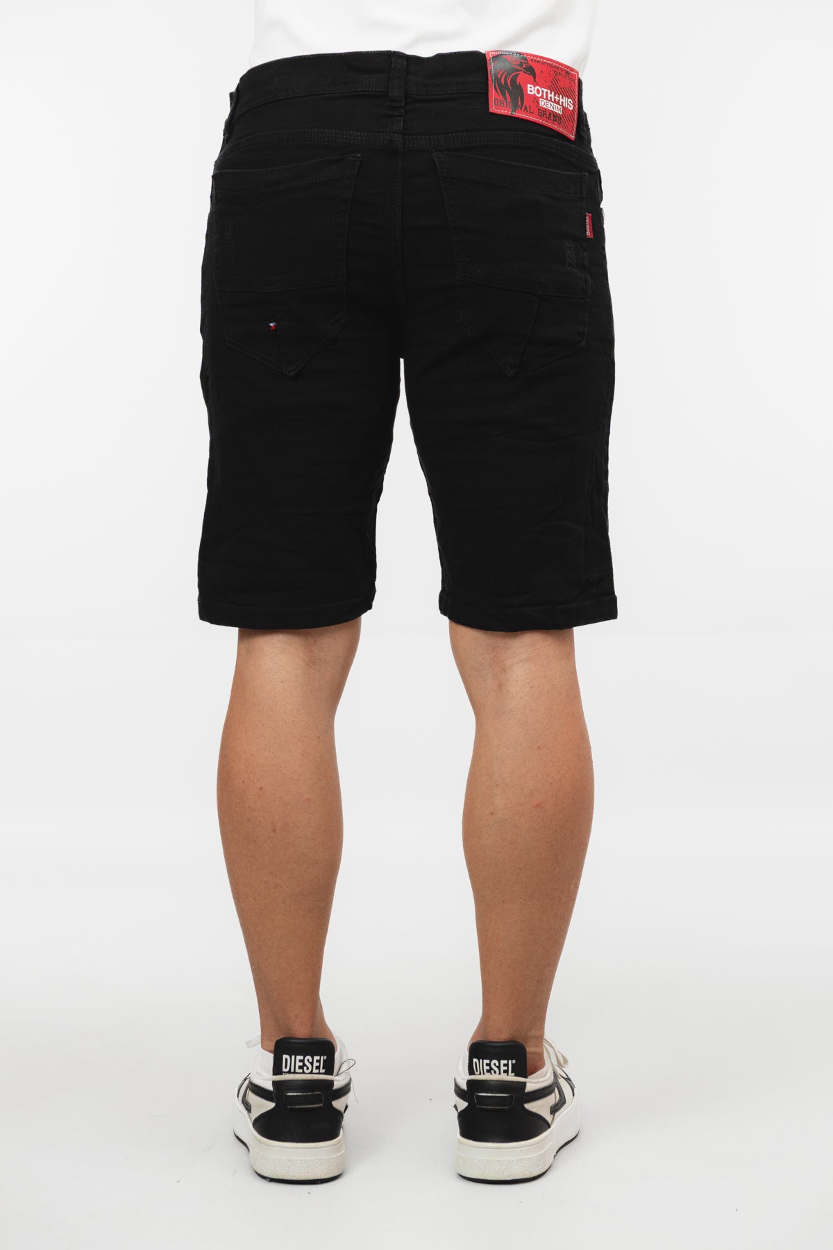 NEGRO