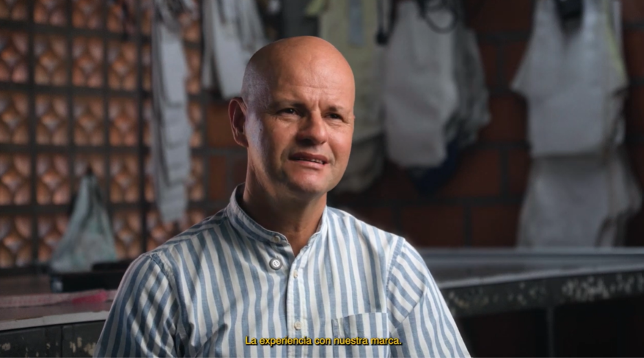 Cargar video: Empezamos SIN RECURSOS y creamos una marca de ropa: La historia de BOTH+HIS